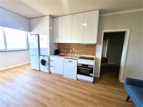 APARTAMENTO T3, SEGUNDA LINHA DE MAR, PÓVOA DE VARZIM