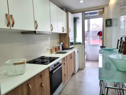 APARTAMENTO T2+1, PRAÇA JOÃO XXIII, PÓVOA DE VARZIM