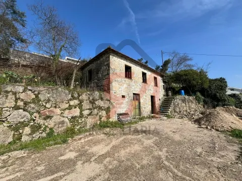 Moradia para Restaurar T2