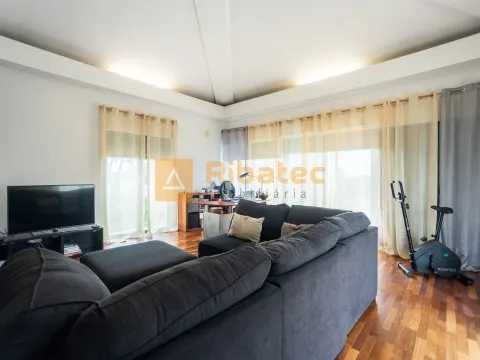 Quinta única localizada na Fajarda