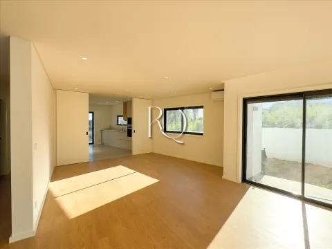 Semi-detached house T4