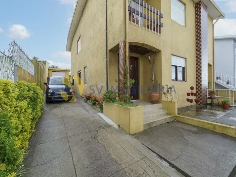 Andar moradia T3 independente com jardim em Nogueira da Maia