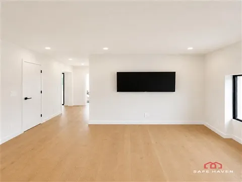 Moradia Geminada T2 Venda