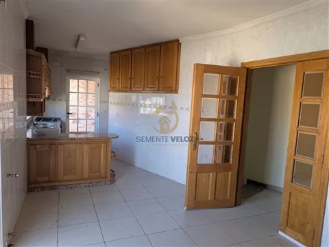 Moradia T2+1 Venda