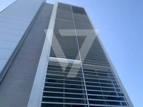 Office for Sale in Ermesinde.