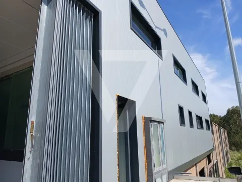 Armazém À Venda Zona Industrial de Baguim do Monte - Gondomar
