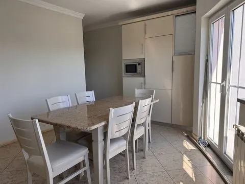 Wohnung 4 Schlafzimmer