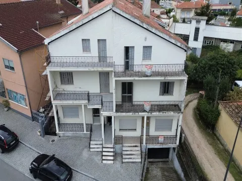 Semi-detached house T4