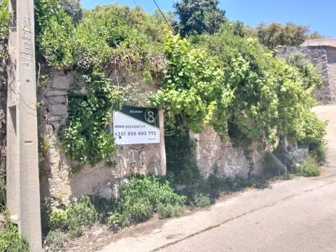 Terreno com Ruína, em Corte Pereiro, Monchique, Algarve