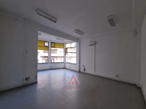 (Investimento) Loja c/ luz natural 