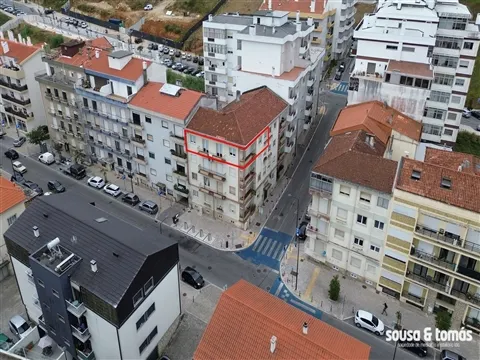 Oportunidade de Investimento – Apartamento T6 Arrendado a Estudantes | Centro de Leiria - ST4405