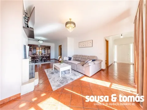 Moradia T4 Venda