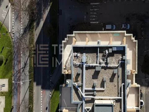 Apartamento T3 Recuado com Terraço — Último Andar — Valongo (Av. Dr. Fernando Melo)