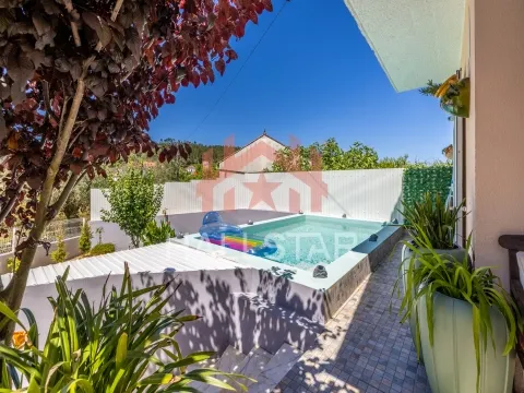 Vrijstaand huis 3 kamerwoning + 1