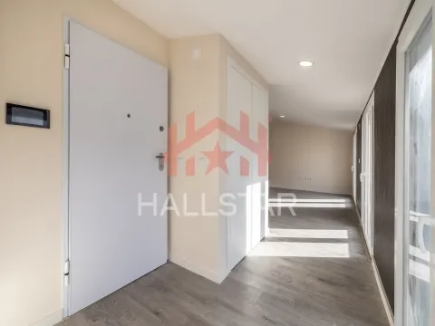 Apartment T4 / New Penthouse / Fátima