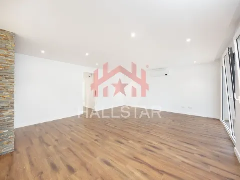 New 3-Bedroom House / Garage / Leiria City Center