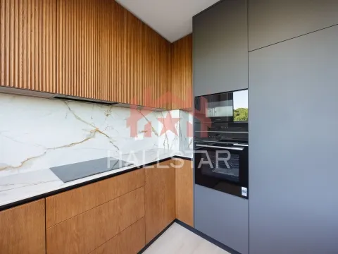 2-Bedroom Apartment / Gated Community / Leiria City Center