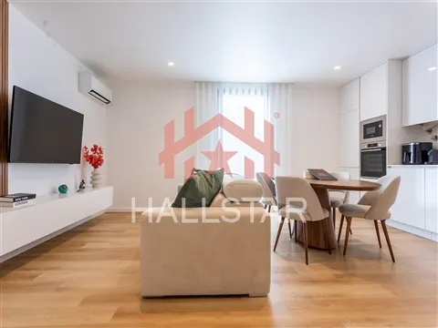 Apartamento T1 / Cozinha Equipada / Barosa