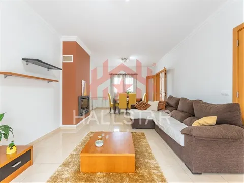 Moradia Isolada T3 / Lote com 900m2 / Janardo, Leiria