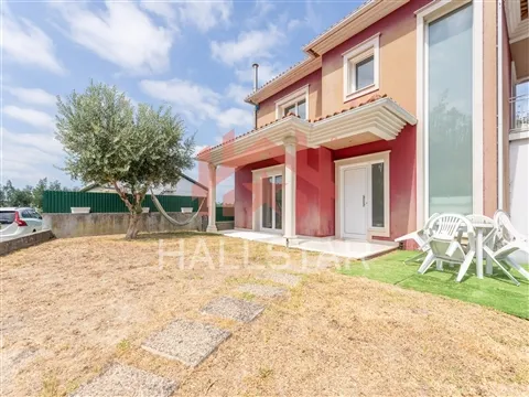 Moradia Isolada T3 / Lote com 900m2 / Janardo, Leiria