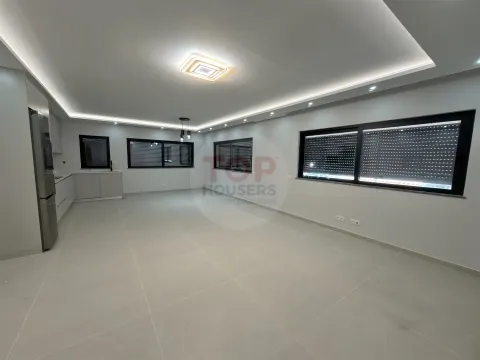 Moradia T3 Nova no Centro de Faro