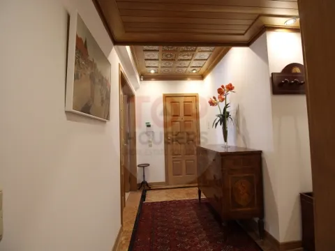 Elegant Apartment on Avenida 5 de Outubro, Faro