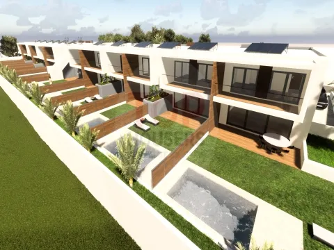 Terreno Para construção de 12 moradias e Spa