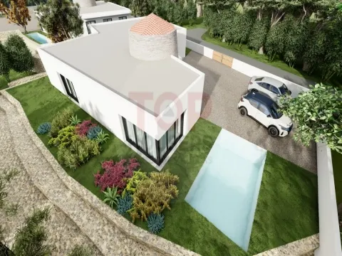 Lote Urbano - Moradia T4 com Piscina e Moinho Histórico com Vista Panorâmica no Algarve