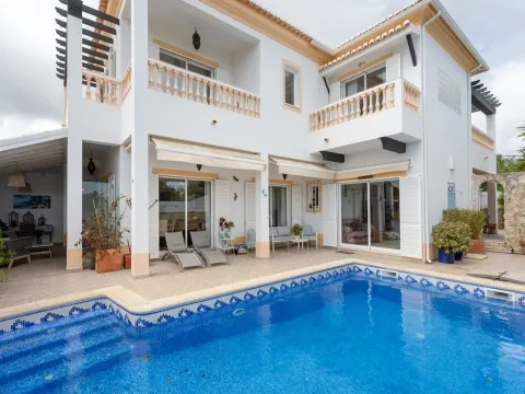Detached House with Pool &#124; Sargaçal, Lagos