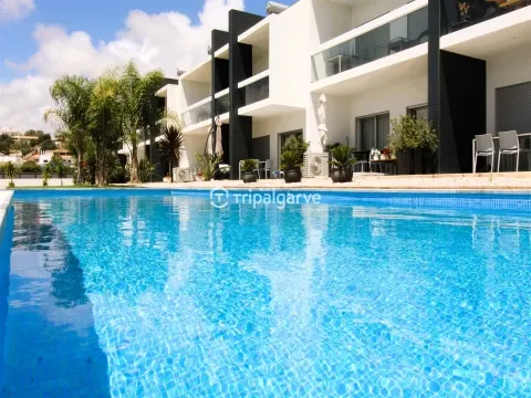 1+2 bedroom duplex apartment located in Albufeira Galé