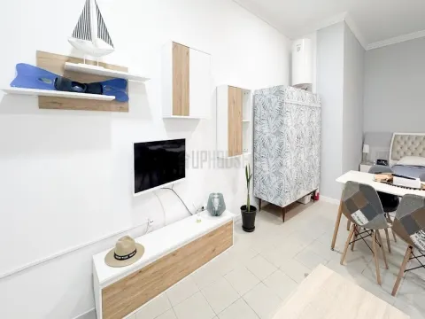 Apartamento T0 com Licença AL – Figueira da Foz | Junto à Marina