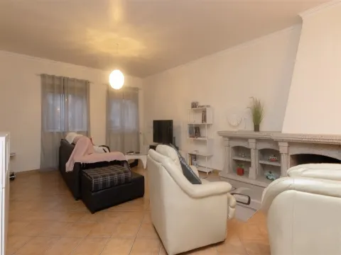 Moradia Geminada T4 – Pascoal, Viseu