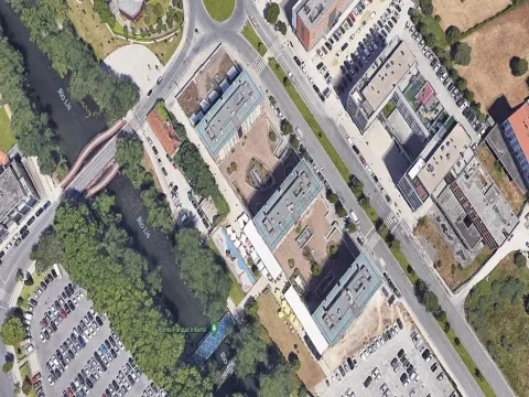 LOJA / Centro Comercial Galerias do Liz / Marrazes / Investimento / Leiria