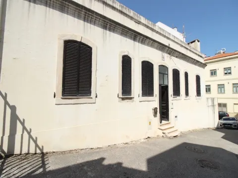 Apartamento T2 / 2 WC / Possibilidade de Duplex / Buarcos