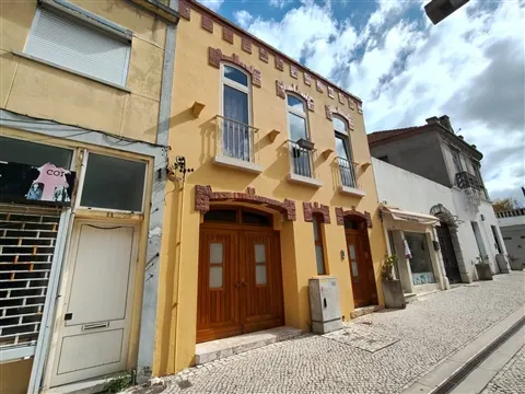 Moradia T3 / Investimento / Marinha Grande / Leiria