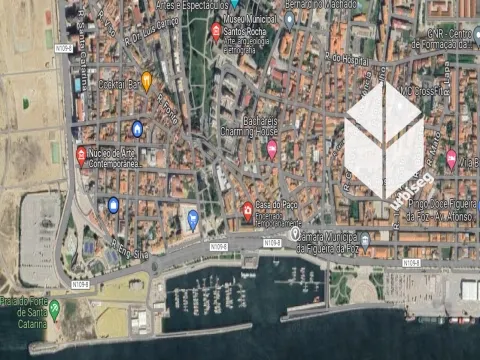 Building >=10 Bedroom