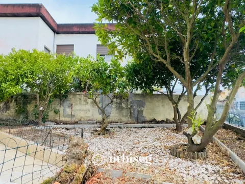 Arrenda-se Moradia T4 em Tavarede – Figueira da Foz