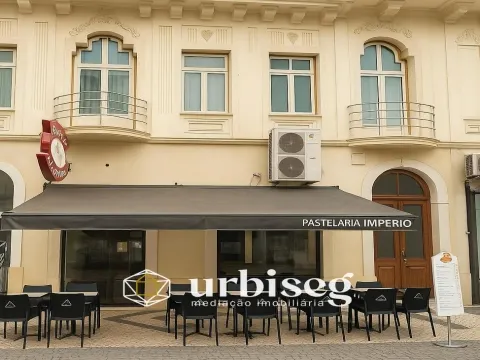 UM(A) IMPÉRIO DE HISTÓRIAS PARA TRESPASSE