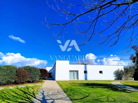 Moradia de luxo com estilo Contemporâneo Argivai &#124; Póvoa de Varzim