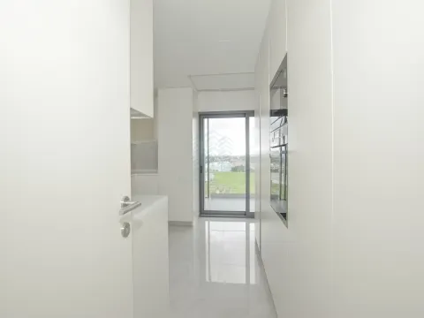 Apartamento nuevo de 2 habitaciones - Odivelas - Encosta do Cruzeiro