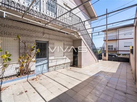Maison jumelée 3 Chambre(s)+2