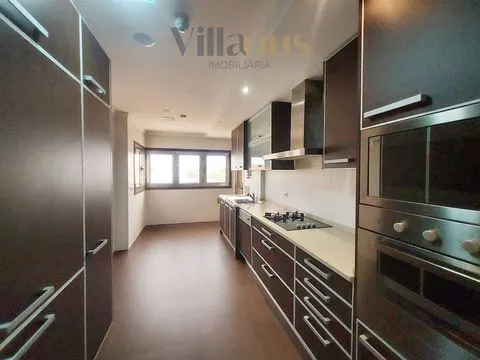 2 bedroom apartment with garage in Tomar &#124; Villarius Real Estate