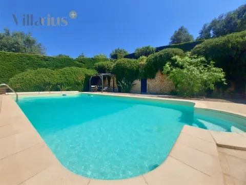 Lujosa Villa de 5 Dormitorios con Piscina y Vista al Convento de Cristo – Tomar