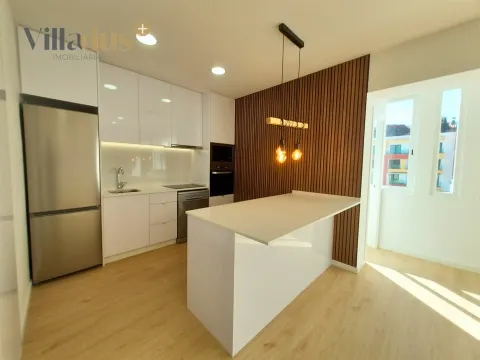 Apartamento T2 a estrear para arrendamento no centro da cidade