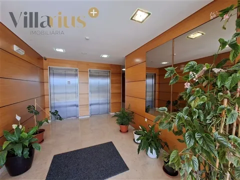 Apartamento em Tomar com terraço de 75 m2 e garagem box
