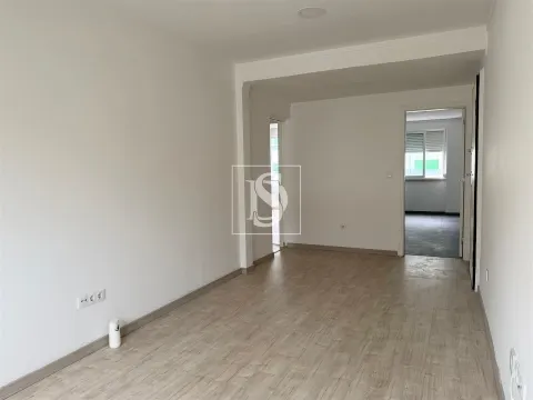T2 Arrendamento na Moita – Totalmente Remodelado e Equipado