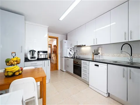 MAGNIFICO T4 DUPLEX URBANIZAÇÃO FONTE DA PRATA
