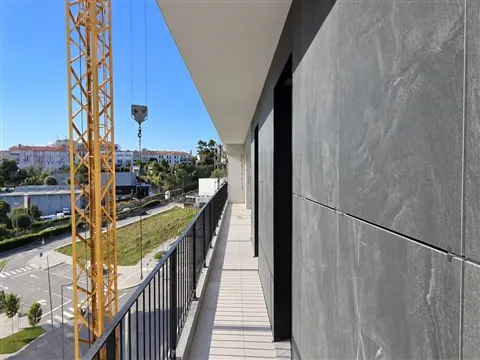 T2 Novo com Varanda e Garagem em Nogueira, Braga | 359.000 €