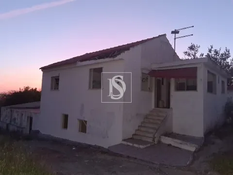 Terreno  Misto em Oeiras para venda