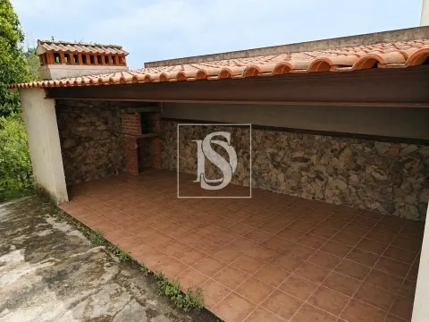 Moradia com Jardim e Garagem no Alto Alentejo – Carreiras, Portalegre